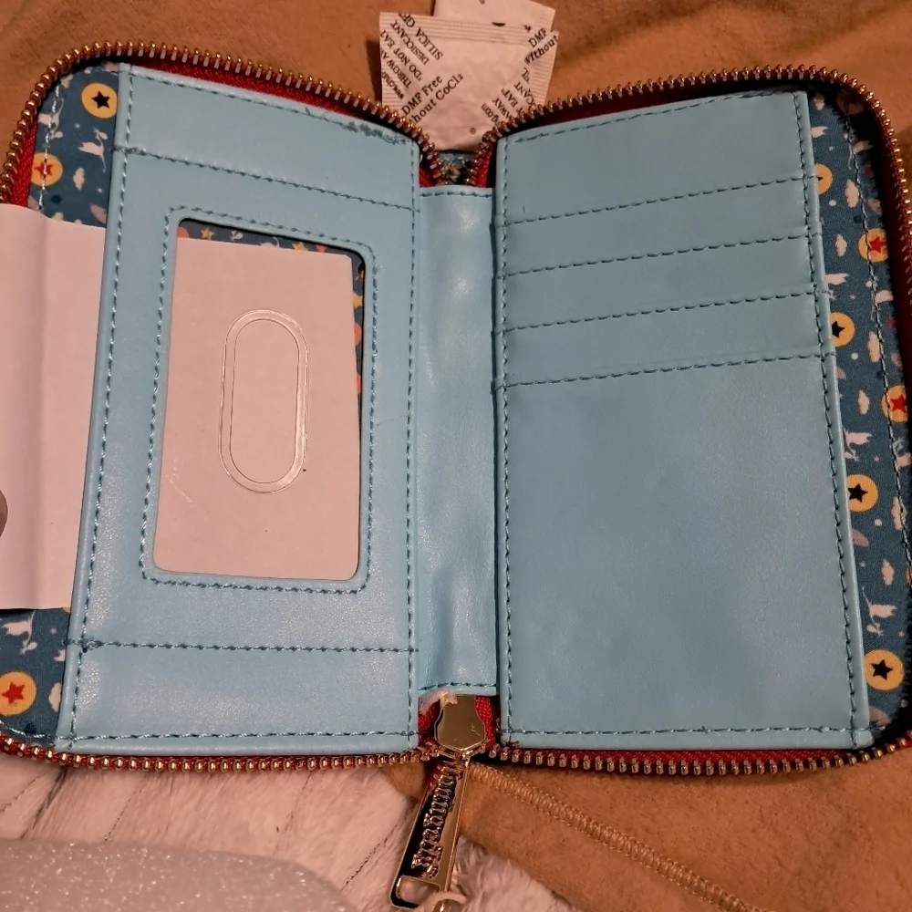 NWT Loungefly Disney Dumbo Book Series Convertible Crossbody Bag and Wallet